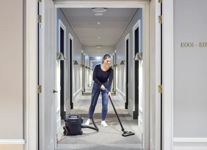 VP300C hotel hallway